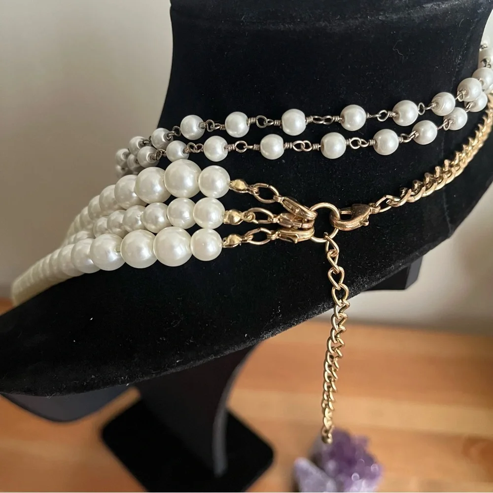 📌SOLD📌White Pearl Multi-Strand Necklace with Key Pendant. Set of 2. - Womens' - Picture 7 of 12
